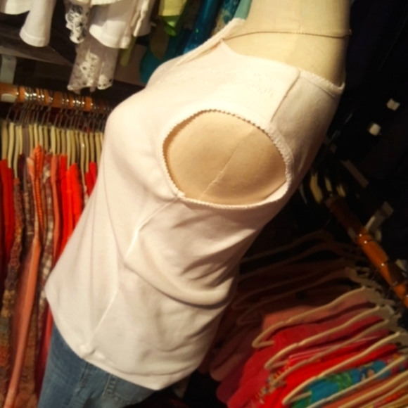 ALLYSON WHITMORE PETITE ♡ Gorgeous White Embroidered V Neck Sleeveless Top PS - Picture 8 of 11